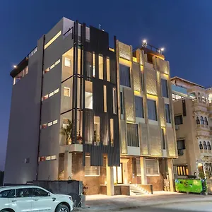 Aura Boutique India